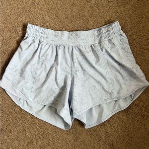 LULULEMON Hotty Hot Shorts, size 10